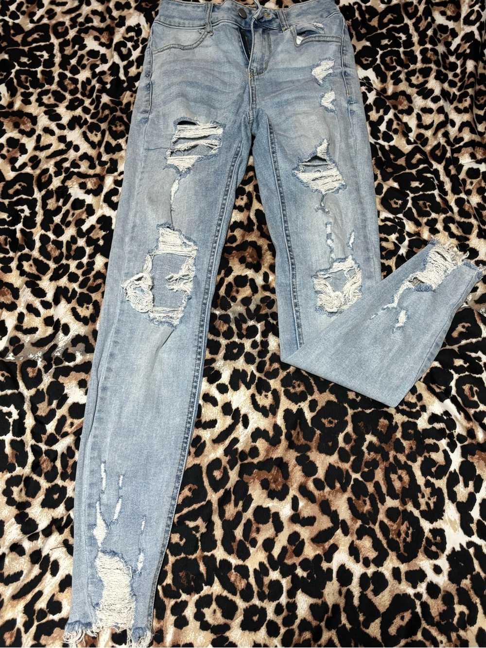Light Blue Distressed Women’s Jeans